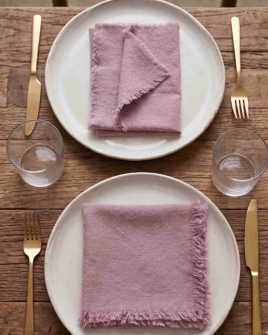 Fransenservietten in rosa mieten